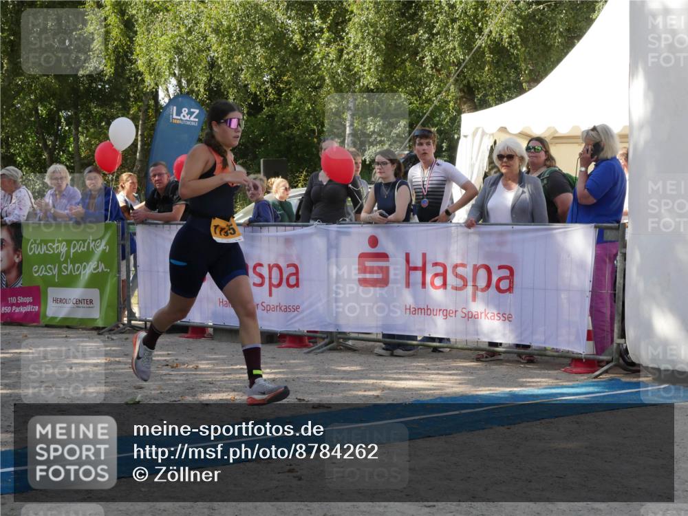 07.09.2025 - 19. Norderstedt Triathlon Zöllner http://msf.ph/oto/8784262 07.09.2025 12:10:11 Ziel 1195, 1383 meine-sportfotos.de