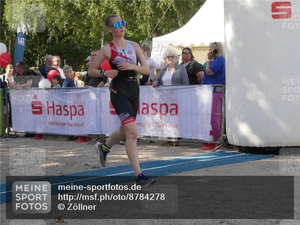 07.09.2025 - 19. Norderstedt Triathlon Zöllner http://msf.ph/oto/8784278 07.09.2025 12:10:28 Ziel 1153 meine-sportfotos.de