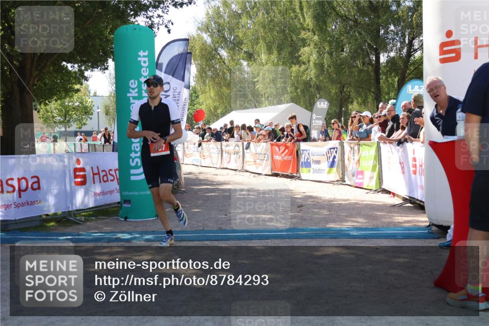 07.09.2025 - 19. Norderstedt Triathlon Zöllner http://msf.ph/oto/8784293 07.09.2025 13:08:35 Ziel 167 meine-sportfotos.de