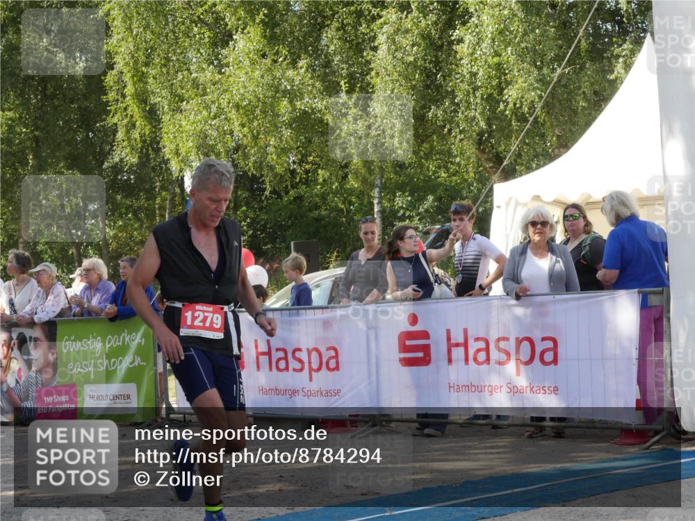 07.09.2025 - 19. Norderstedt Triathlon Zöllner http://msf.ph/oto/8784294 07.09.2025 12:10:45 Ziel 1164, 1279 meine-sportfotos.de