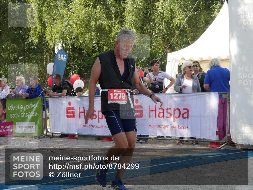 07.09.2025 - 19. Norderstedt Triathlon Zöllner http://msf.ph/oto/8784299 07.09.2025 12:10:45 Ziel 1164, 1279 meine-sportfotos.de