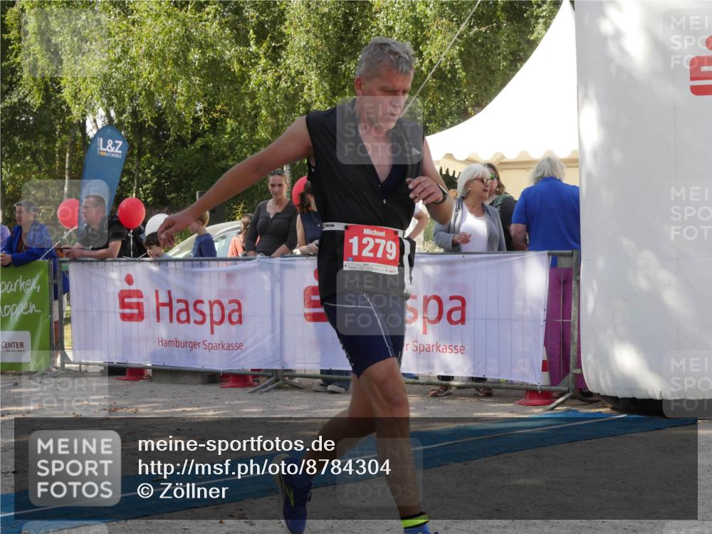 07.09.2025 - 19. Norderstedt Triathlon Zöllner http://msf.ph/oto/8784304 07.09.2025 12:10:45 Ziel 1164, 1279 meine-sportfotos.de