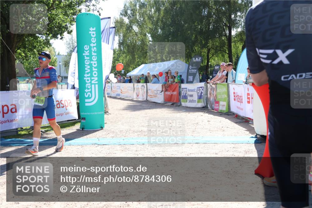 07.09.2025 - 19. Norderstedt Triathlon Zöllner http://msf.ph/oto/8784306 07.09.2025 15:19:51 Ziel 1018 meine-sportfotos.de