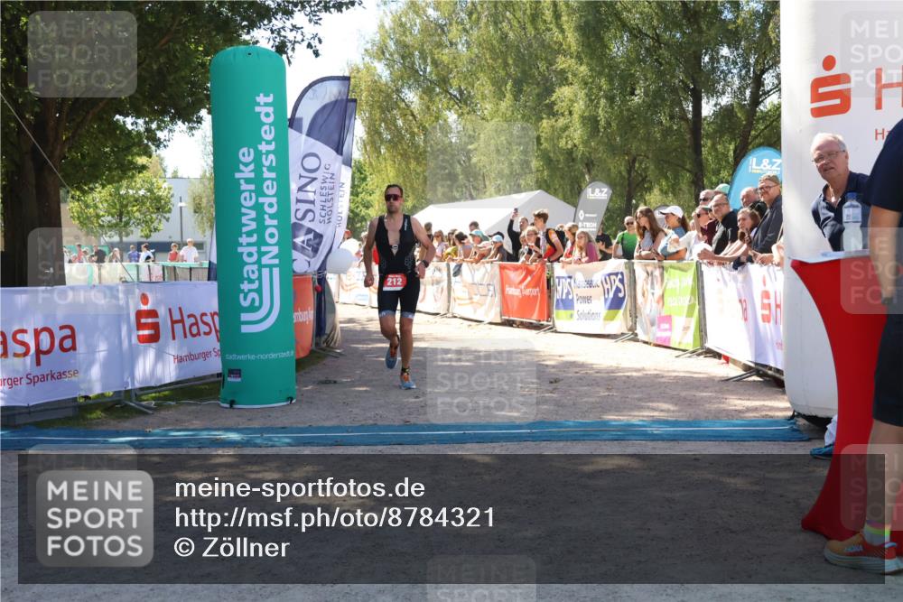 07.09.2025 - 19. Norderstedt Triathlon Zöllner http://msf.ph/oto/8784321 07.09.2025 13:08:41 Ziel 212 meine-sportfotos.de