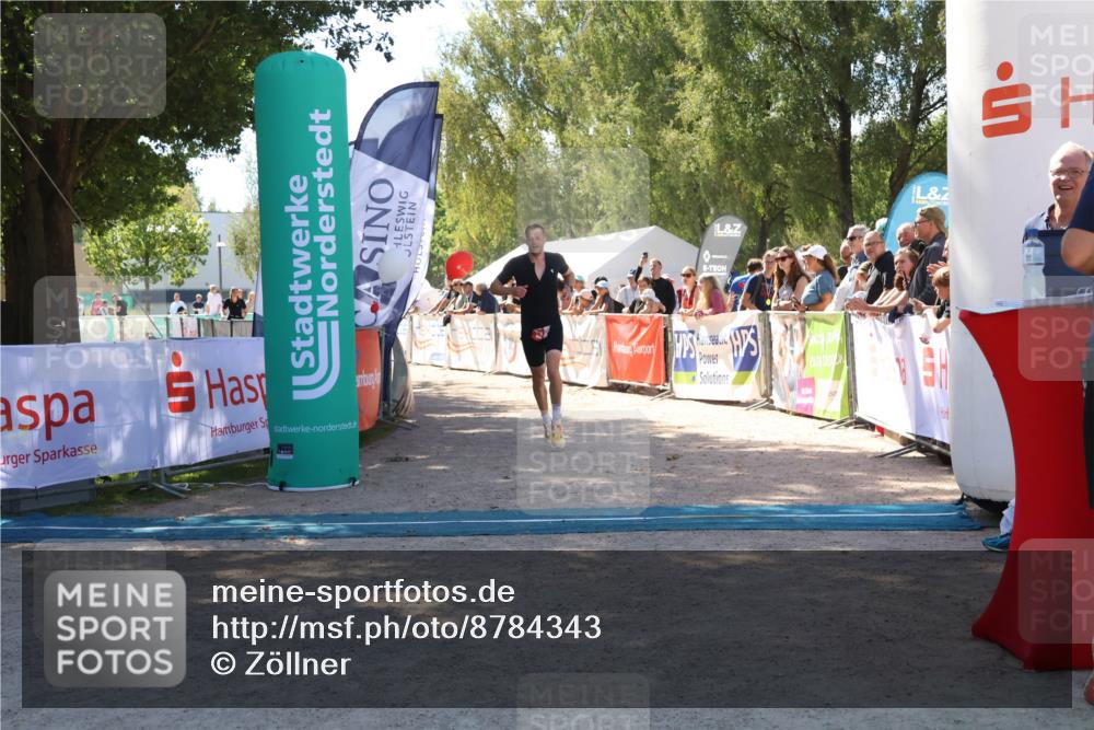 07.09.2025 - 19. Norderstedt Triathlon Zöllner http://msf.ph/oto/8784343 07.09.2025 13:08:50 Ziel 1212 meine-sportfotos.de