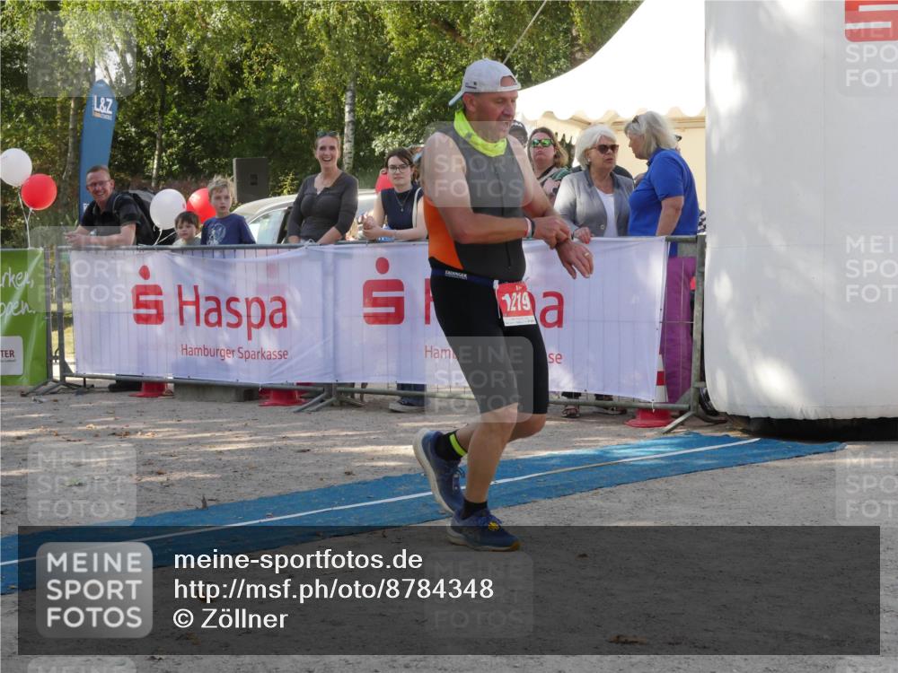 07.09.2025 - 19. Norderstedt Triathlon Zöllner http://msf.ph/oto/8784348 07.09.2025 12:12:02 Ziel 1219 meine-sportfotos.de