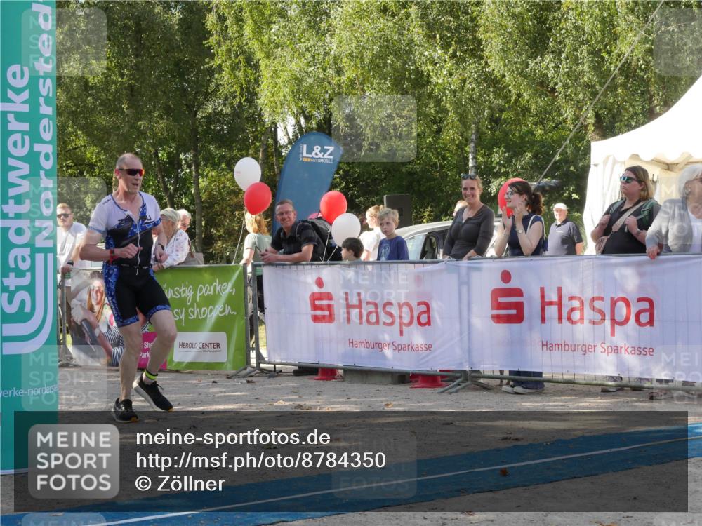 07.09.2025 - 19. Norderstedt Triathlon Zöllner http://msf.ph/oto/8784350 07.09.2025 12:12:37 Ziel 296 meine-sportfotos.de