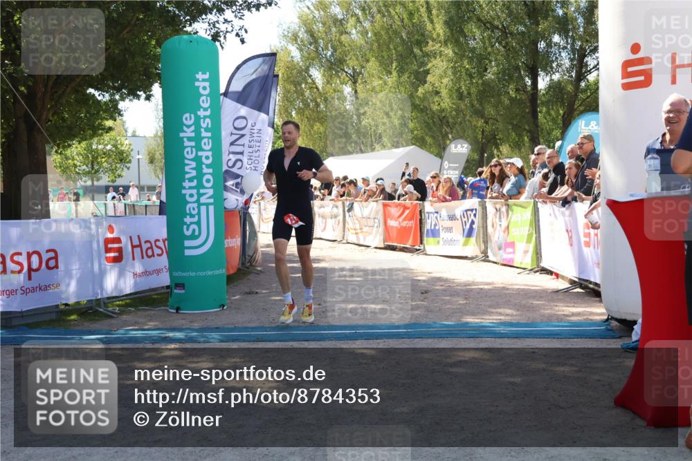 07.09.2025 - 19. Norderstedt Triathlon Zöllner http://msf.ph/oto/8784353 07.09.2025 13:08:51 Ziel 1212 meine-sportfotos.de