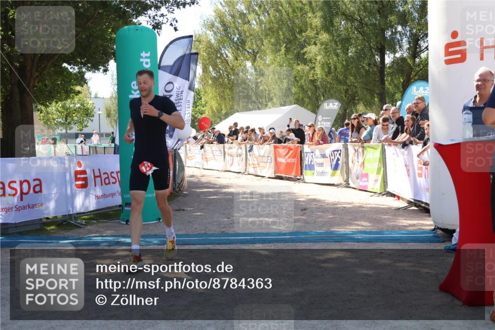 07.09.2025 - 19. Norderstedt Triathlon Zöllner http://msf.ph/oto/8784363 07.09.2025 13:08:52 Ziel 1212 meine-sportfotos.de