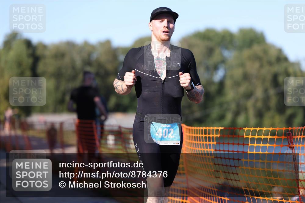 07.09.2025 - 19. Norderstedt Triathlon Michael Strokosch http://msf.ph/oto/8784376 07.09.2025 16:14:01 Laufen 402 meine-sportfotos.de