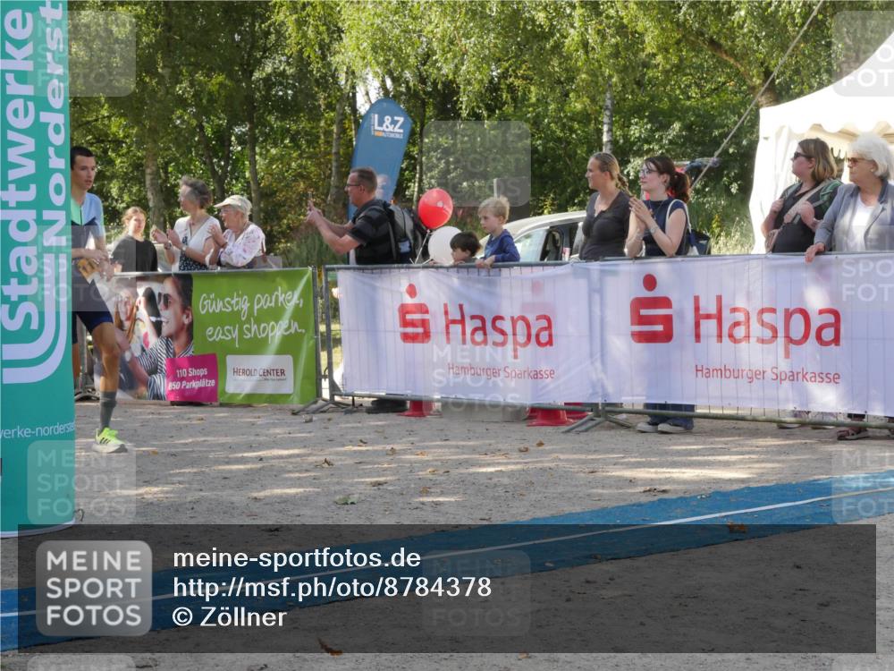 07.09.2025 - 19. Norderstedt Triathlon Zöllner http://msf.ph/oto/8784378 07.09.2025 12:13:52 Ziel 229, 1182, 1190 meine-sportfotos.de