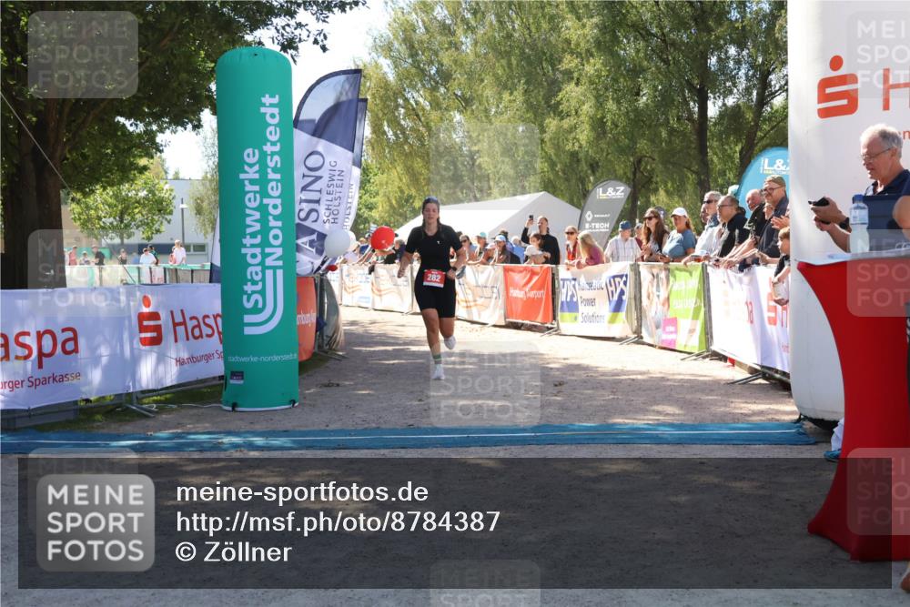 07.09.2025 - 19. Norderstedt Triathlon Zöllner http://msf.ph/oto/8784387 07.09.2025 13:08:59 Ziel 282 meine-sportfotos.de