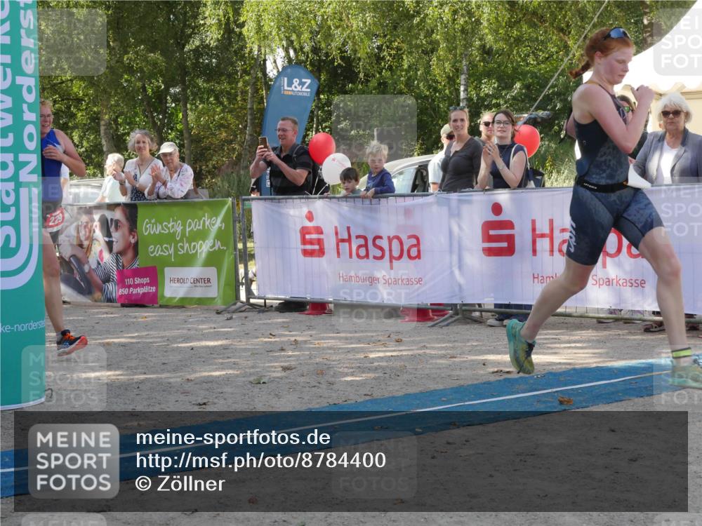07.09.2025 - 19. Norderstedt Triathlon Zöllner http://msf.ph/oto/8784400 07.09.2025 12:13:54 Ziel 229, 1182, 1190 meine-sportfotos.de