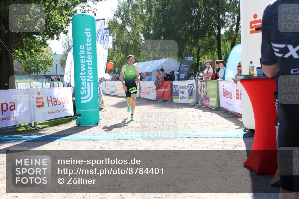 07.09.2025 - 19. Norderstedt Triathlon Zöllner http://msf.ph/oto/8784401 07.09.2025 15:20:41 Ziel 1003 meine-sportfotos.de