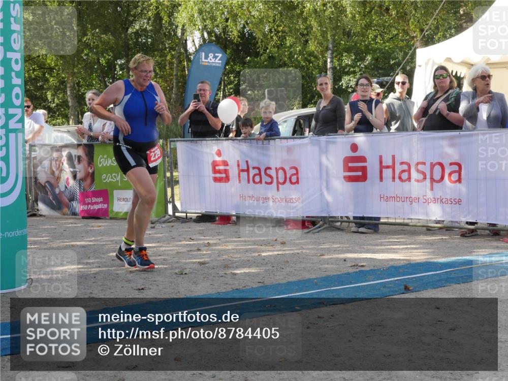 07.09.2025 - 19. Norderstedt Triathlon Zöllner http://msf.ph/oto/8784405 07.09.2025 12:13:55 Ziel 229, 1182, 1190 meine-sportfotos.de