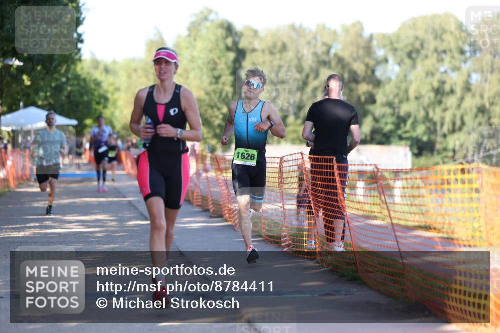 07.09.2025 - 19. Norderstedt Triathlon Michael Strokosch http://msf.ph/oto/8784411 07.09.2025 16:14:11 Laufen 377, 452, 946, 1552, 1626, 1629 meine-sportfotos.de
