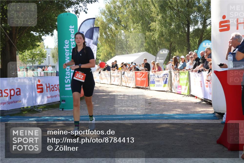 07.09.2025 - 19. Norderstedt Triathlon Zöllner http://msf.ph/oto/8784413 07.09.2025 13:09:01 Ziel 282 meine-sportfotos.de