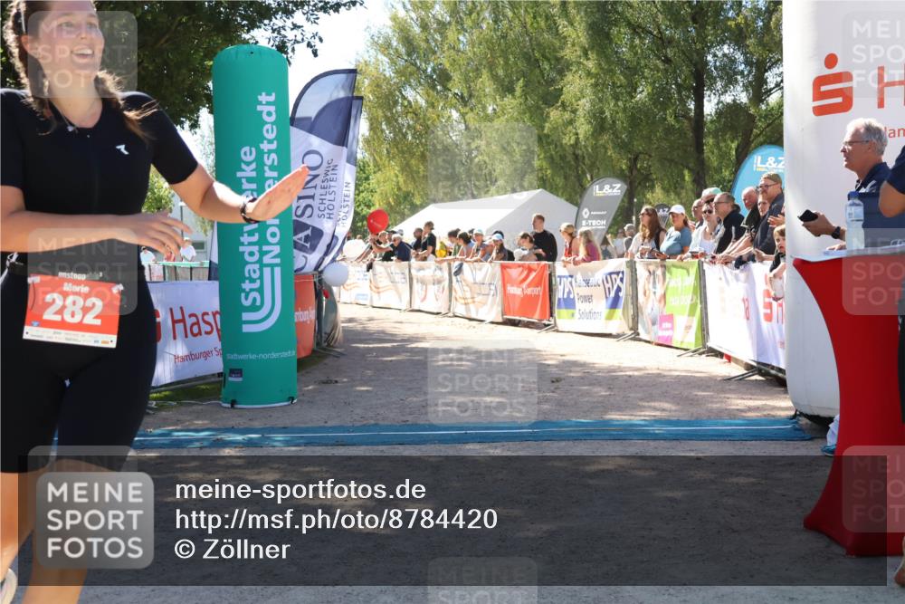 07.09.2025 - 19. Norderstedt Triathlon Zöllner http://msf.ph/oto/8784420 07.09.2025 13:09:02 Ziel 282 meine-sportfotos.de