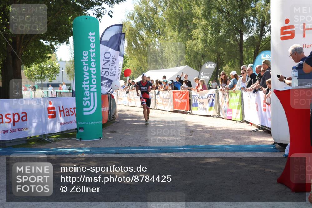 07.09.2025 - 19. Norderstedt Triathlon Zöllner http://msf.ph/oto/8784425 07.09.2025 13:09:13 Ziel 713 meine-sportfotos.de