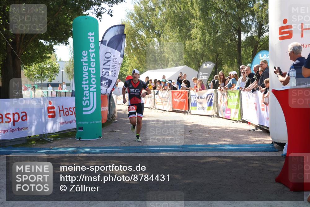 07.09.2025 - 19. Norderstedt Triathlon Zöllner http://msf.ph/oto/8784431 07.09.2025 13:09:14 Ziel 713 meine-sportfotos.de