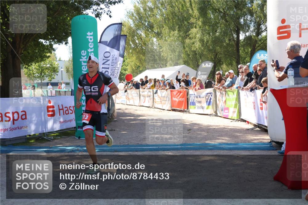 07.09.2025 - 19. Norderstedt Triathlon Zöllner http://msf.ph/oto/8784433 07.09.2025 13:09:15 Ziel 713 meine-sportfotos.de