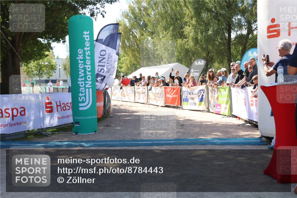 07.09.2025 - 19. Norderstedt Triathlon Zöllner http://msf.ph/oto/8784443 07.09.2025 13:09:16 Ziel 713 meine-sportfotos.de