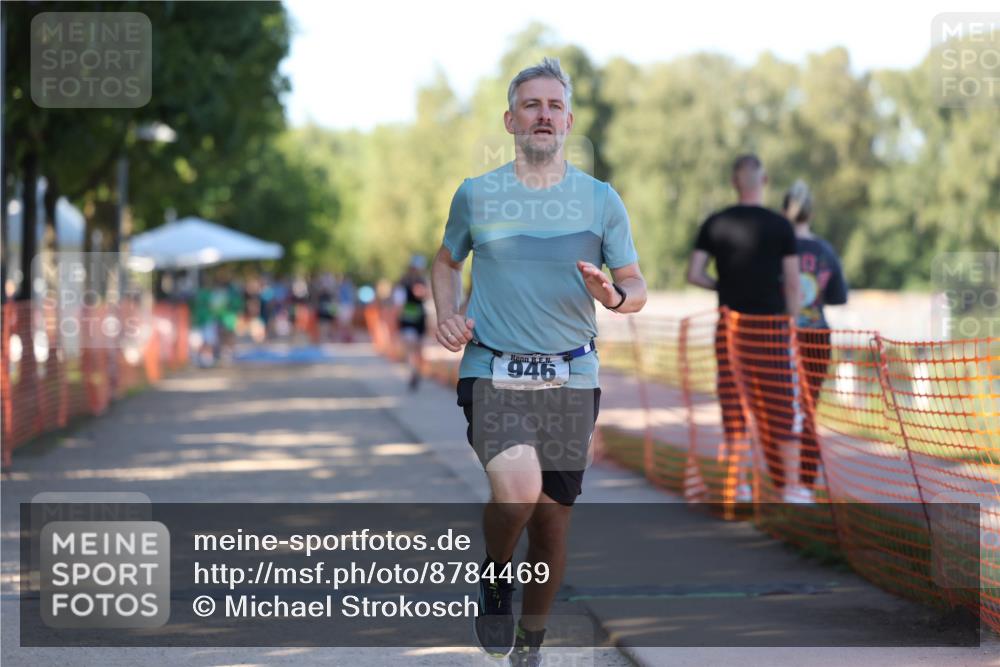 07.09.2025 - 19. Norderstedt Triathlon Michael Strokosch http://msf.ph/oto/8784469 07.09.2025 16:14:17 Laufen 473, 946, 1552 meine-sportfotos.de