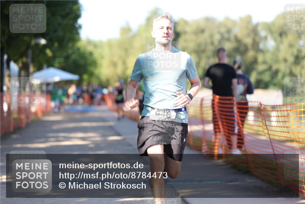 07.09.2025 - 19. Norderstedt Triathlon Michael Strokosch http://msf.ph/oto/8784473 07.09.2025 16:14:17 Laufen 473, 946, 1552 meine-sportfotos.de