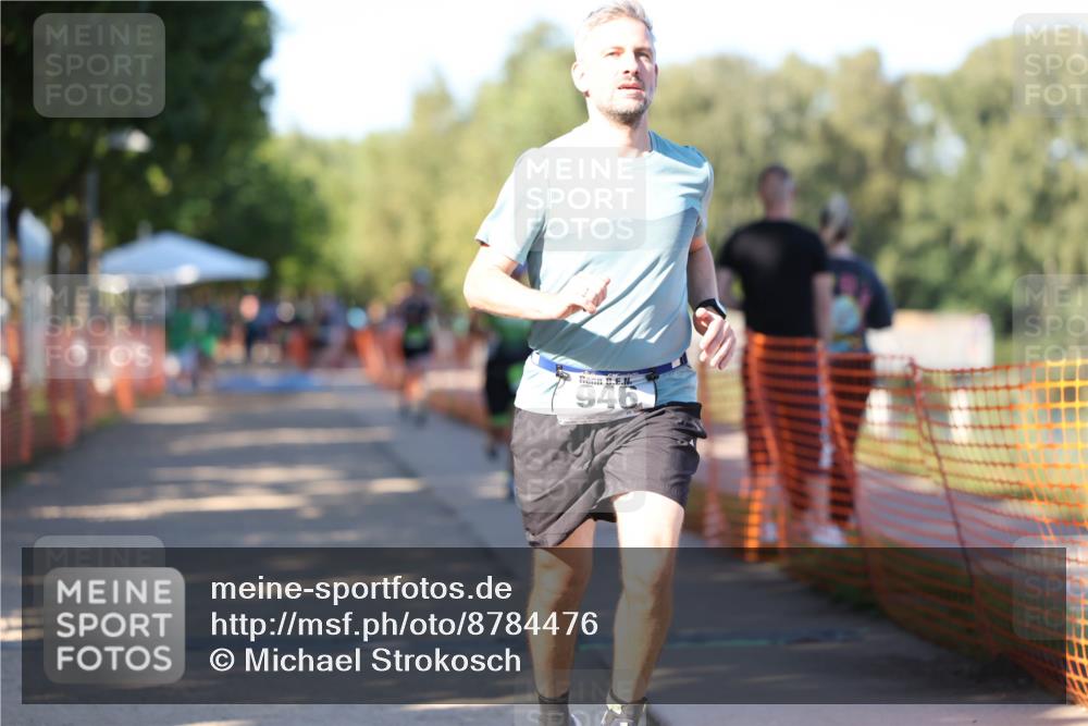 07.09.2025 - 19. Norderstedt Triathlon Michael Strokosch http://msf.ph/oto/8784476 07.09.2025 16:14:17 Laufen 473, 946, 1552 meine-sportfotos.de