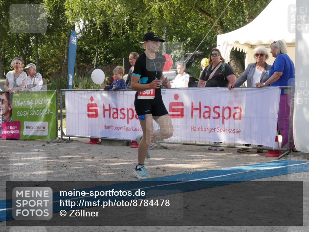 07.09.2025 - 19. Norderstedt Triathlon Zöllner http://msf.ph/oto/8784478 07.09.2025 12:15:49 Ziel 1301 meine-sportfotos.de