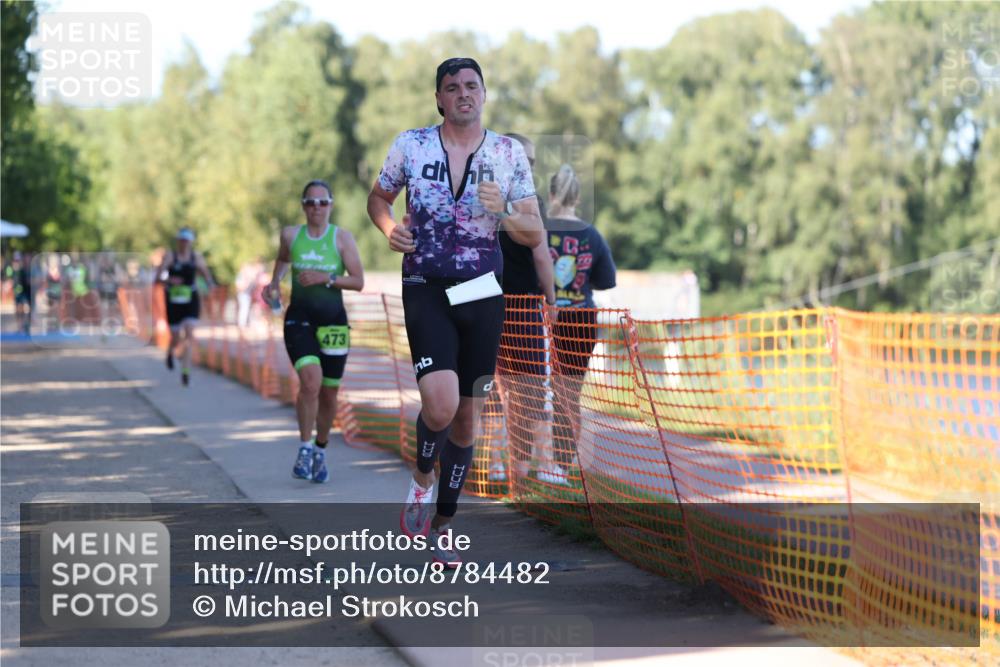 07.09.2025 - 19. Norderstedt Triathlon Michael Strokosch http://msf.ph/oto/8784482 07.09.2025 16:14:19 Laufen 473, 946, 1552 meine-sportfotos.de