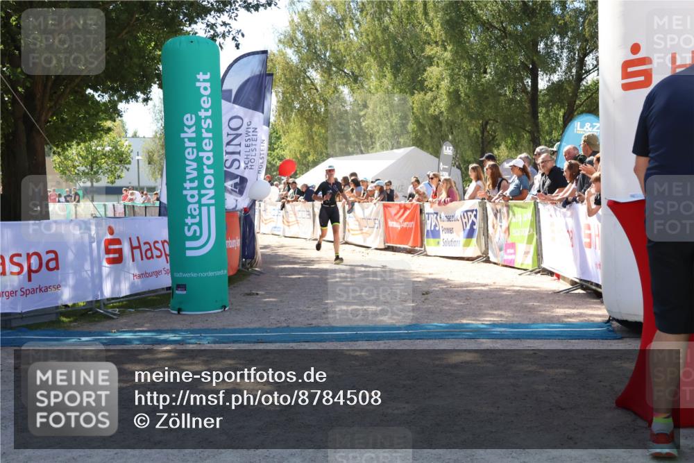 07.09.2025 - 19. Norderstedt Triathlon Zöllner http://msf.ph/oto/8784508 07.09.2025 13:10:26 Ziel 1392 meine-sportfotos.de