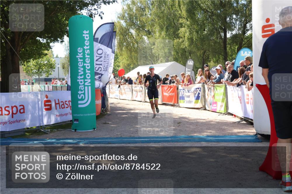 07.09.2025 - 19. Norderstedt Triathlon Zöllner http://msf.ph/oto/8784522 07.09.2025 13:10:27 Ziel 1392 meine-sportfotos.de