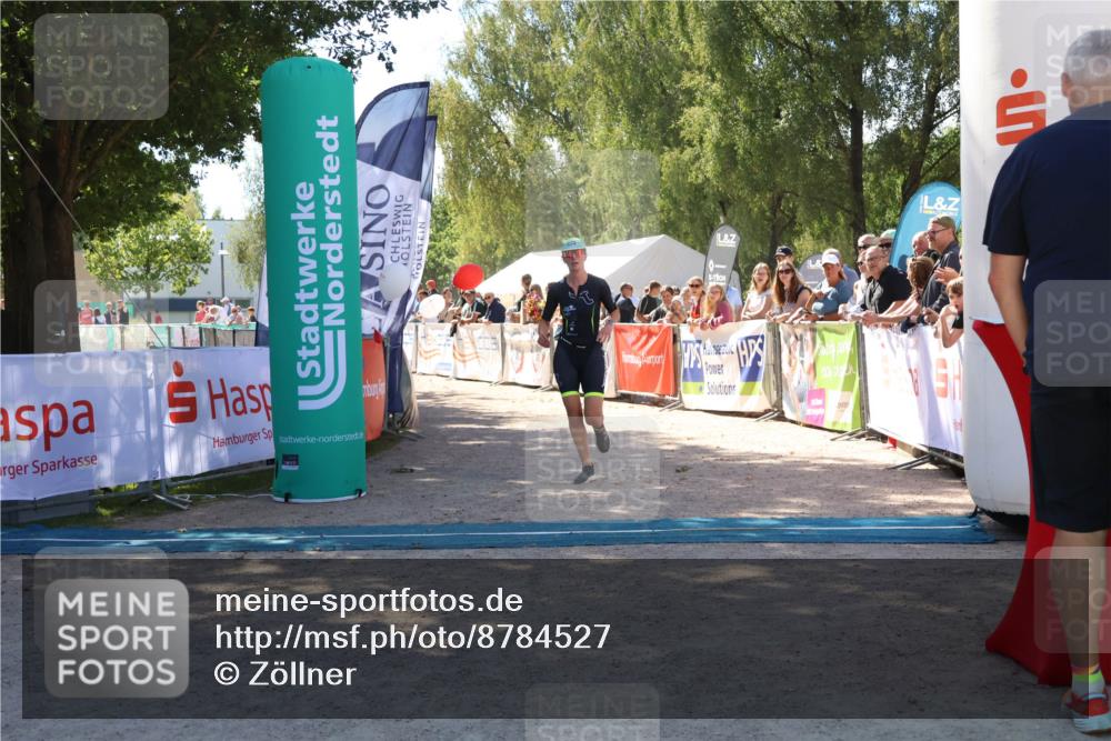 07.09.2025 - 19. Norderstedt Triathlon Zöllner http://msf.ph/oto/8784527 07.09.2025 13:10:28 Ziel 1392 meine-sportfotos.de