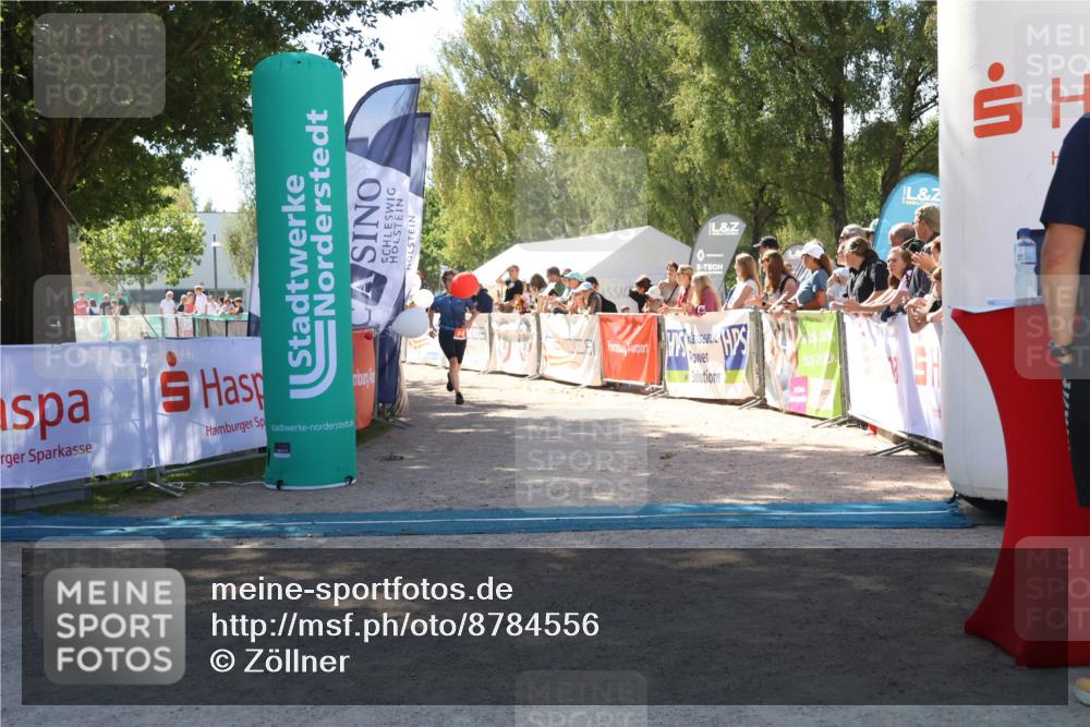 07.09.2025 - 19. Norderstedt Triathlon Zöllner http://msf.ph/oto/8784556 07.09.2025 13:10:39 Ziel 243 meine-sportfotos.de