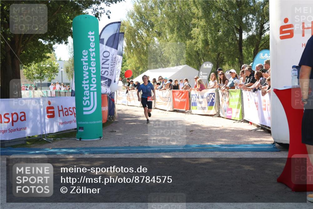 07.09.2025 - 19. Norderstedt Triathlon Zöllner http://msf.ph/oto/8784575 07.09.2025 13:10:41 Ziel 243 meine-sportfotos.de
