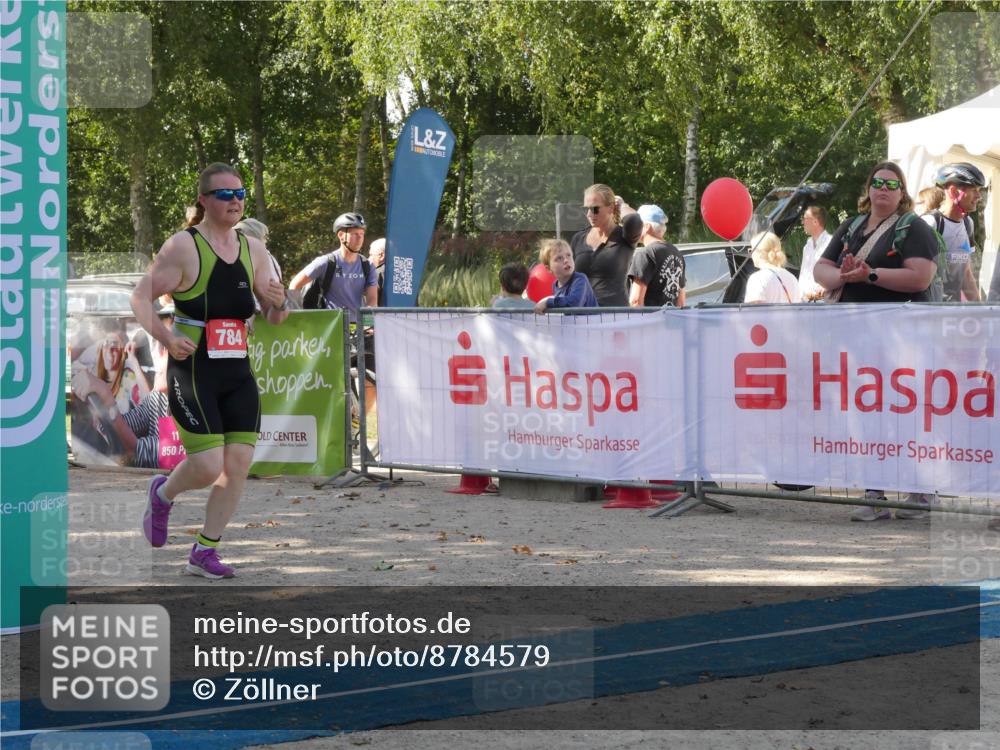 07.09.2025 - 19. Norderstedt Triathlon Zöllner http://msf.ph/oto/8784579 07.09.2025 12:18:35 Ziel 784 meine-sportfotos.de