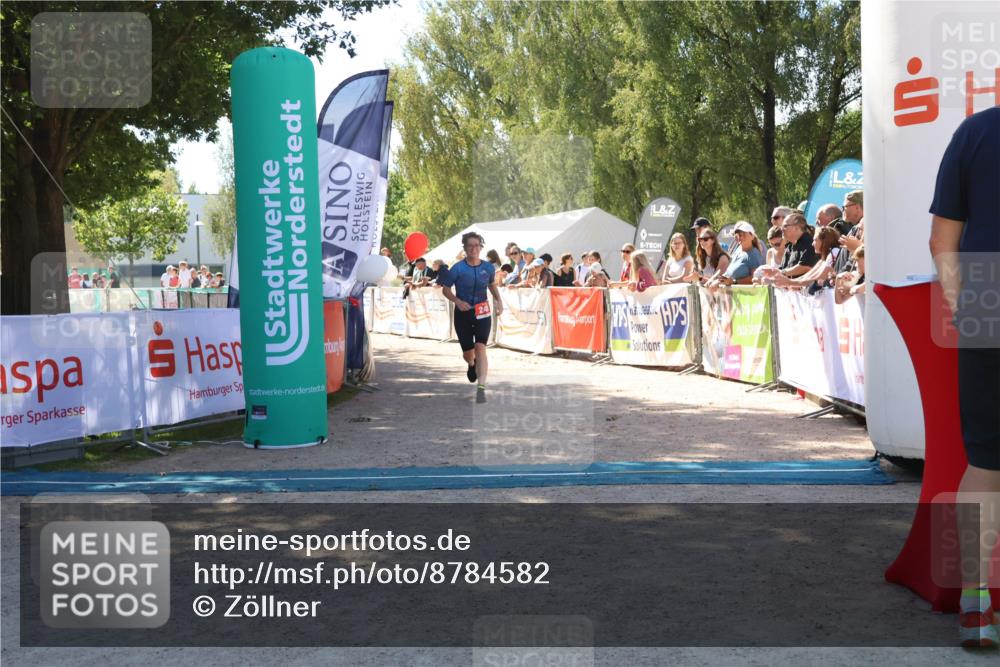 07.09.2025 - 19. Norderstedt Triathlon Zöllner http://msf.ph/oto/8784582 07.09.2025 13:10:41 Ziel 243 meine-sportfotos.de