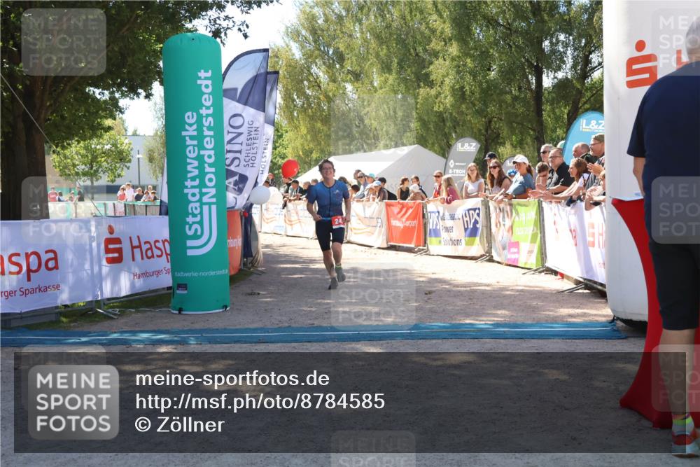 07.09.2025 - 19. Norderstedt Triathlon Zöllner http://msf.ph/oto/8784585 07.09.2025 13:10:42 Ziel 243 meine-sportfotos.de