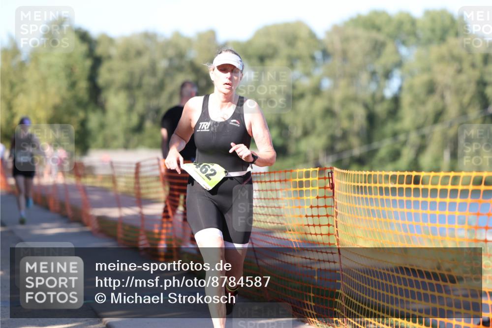 07.09.2025 - 19. Norderstedt Triathlon Michael Strokosch http://msf.ph/oto/8784587 07.09.2025 16:14:29 Laufen 462, 527, 528, 938 meine-sportfotos.de