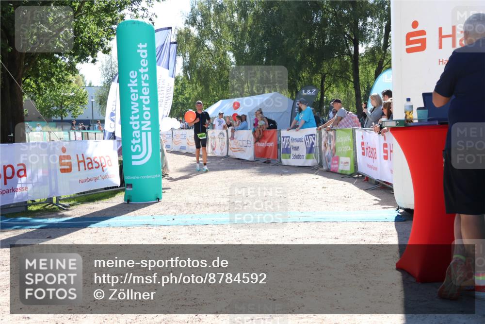 07.09.2025 - 19. Norderstedt Triathlon Zöllner http://msf.ph/oto/8784592 07.09.2025 15:22:21 Ziel 1036 meine-sportfotos.de