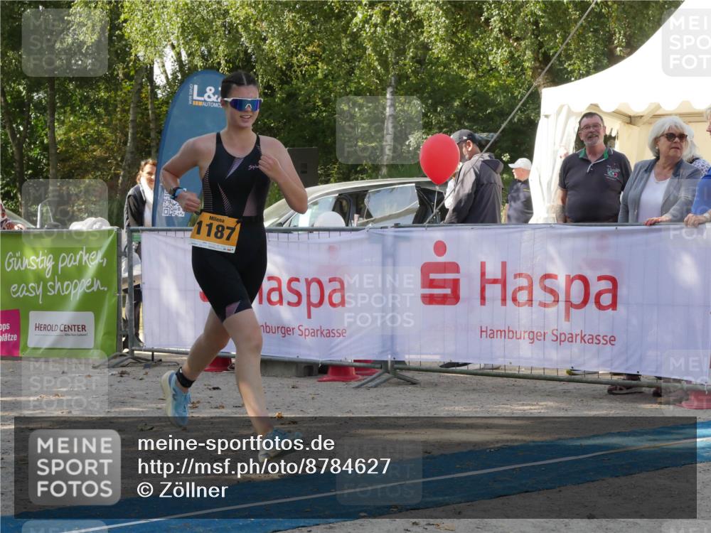 07.09.2025 - 19. Norderstedt Triathlon Zöllner http://msf.ph/oto/8784627 07.09.2025 12:19:40 Ziel 1187 meine-sportfotos.de