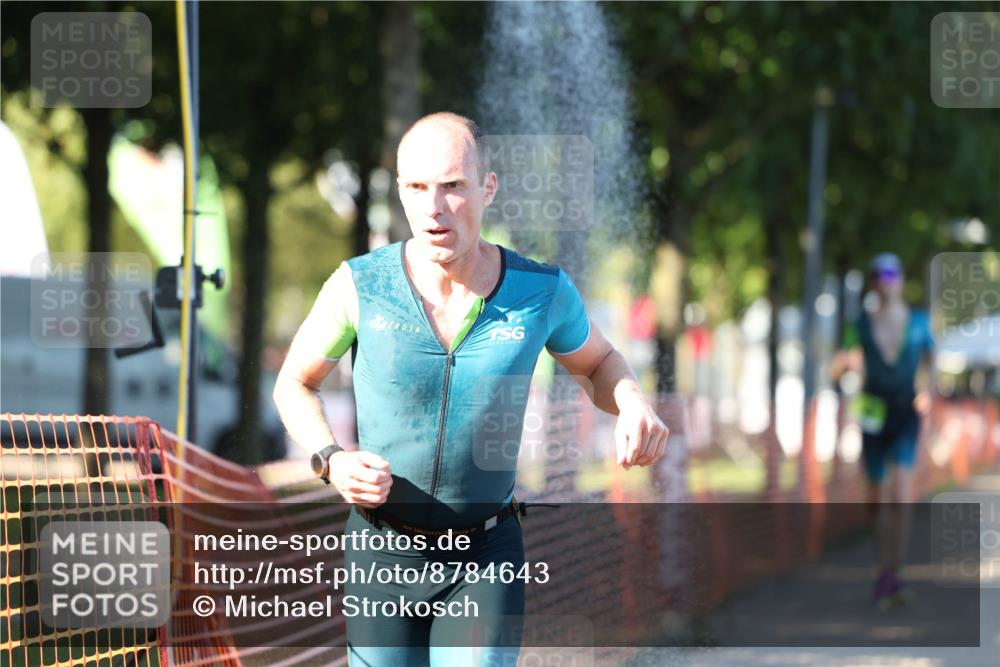 07.09.2025 - 19. Norderstedt Triathlon Michael Strokosch http://msf.ph/oto/8784643 07.09.2025 16:14:35 Laufen 425, 527, 528, 938, 1433 meine-sportfotos.de