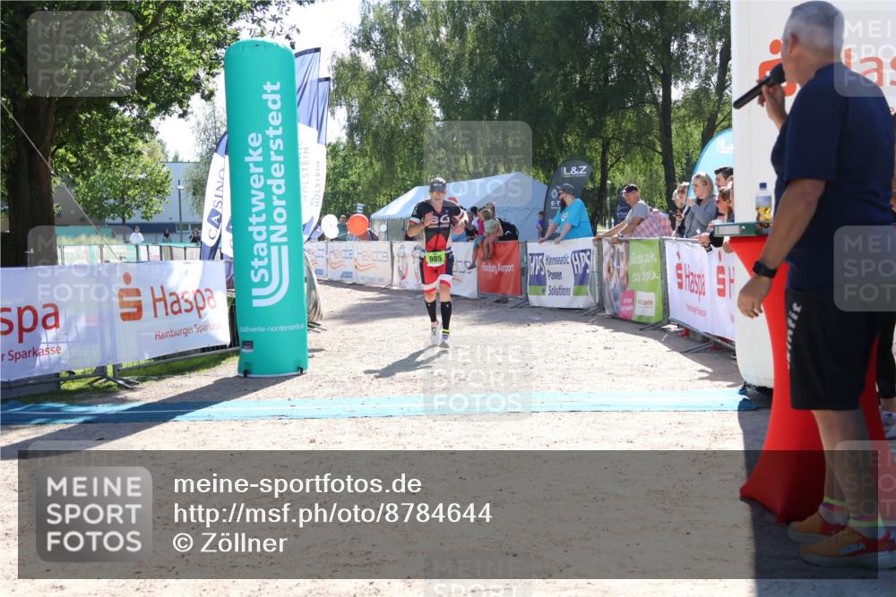07.09.2025 - 19. Norderstedt Triathlon Zöllner http://msf.ph/oto/8784644 07.09.2025 15:22:34 Ziel 985 meine-sportfotos.de