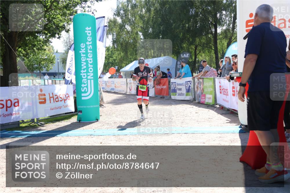 07.09.2025 - 19. Norderstedt Triathlon Zöllner http://msf.ph/oto/8784647 07.09.2025 15:22:35 Ziel 985 meine-sportfotos.de
