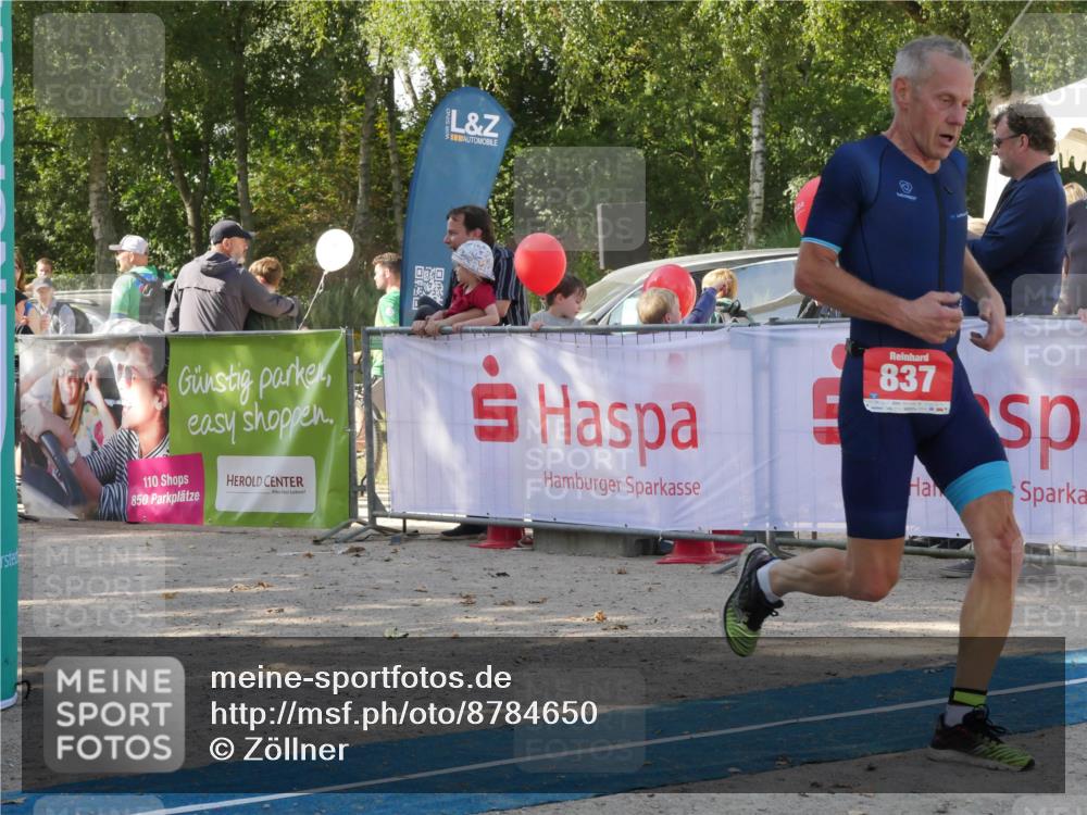 07.09.2025 - 19. Norderstedt Triathlon Zöllner http://msf.ph/oto/8784650 07.09.2025 12:20:14 Ziel 837, 862 meine-sportfotos.de