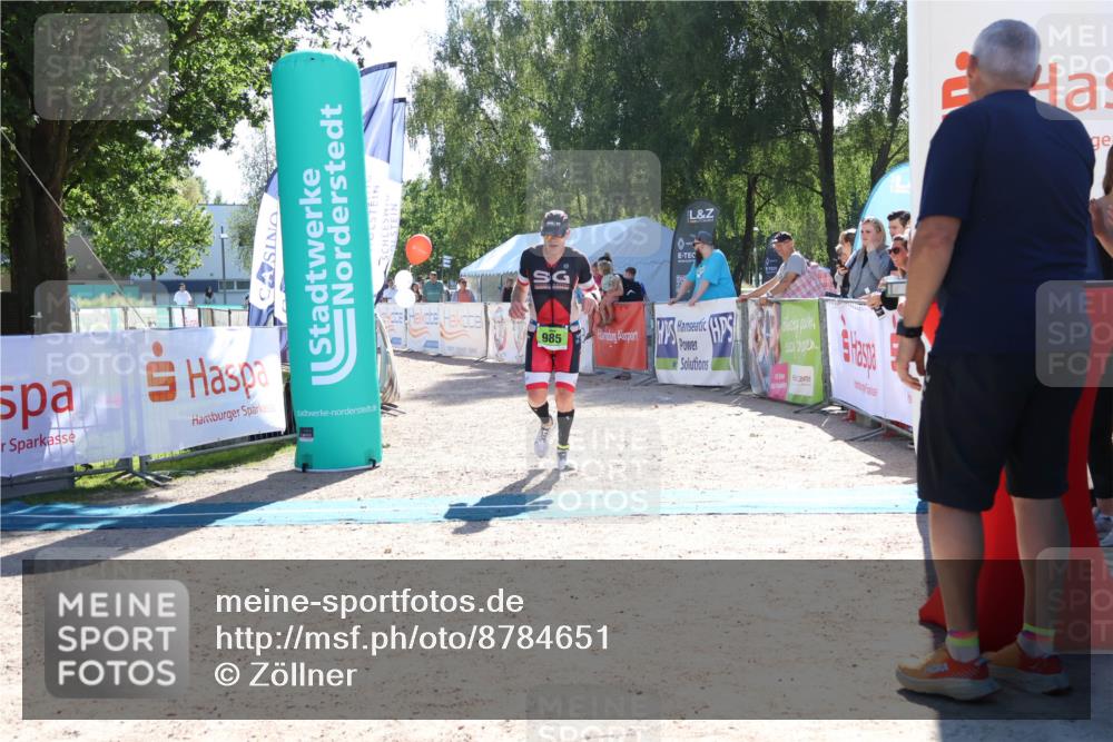 07.09.2025 - 19. Norderstedt Triathlon Zöllner http://msf.ph/oto/8784651 07.09.2025 15:22:35 Ziel 985 meine-sportfotos.de