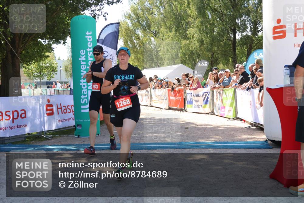 07.09.2025 - 19. Norderstedt Triathlon Zöllner http://msf.ph/oto/8784689 07.09.2025 13:11:20 Ziel 188, 783, 1268 meine-sportfotos.de