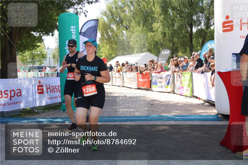 07.09.2025 - 19. Norderstedt Triathlon Zöllner http://msf.ph/oto/8784692 07.09.2025 13:11:20 Ziel 188, 783, 1268 meine-sportfotos.de