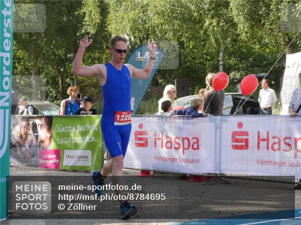 07.09.2025 - 19. Norderstedt Triathlon Zöllner http://msf.ph/oto/8784695 07.09.2025 12:22:29 Ziel 1228 meine-sportfotos.de